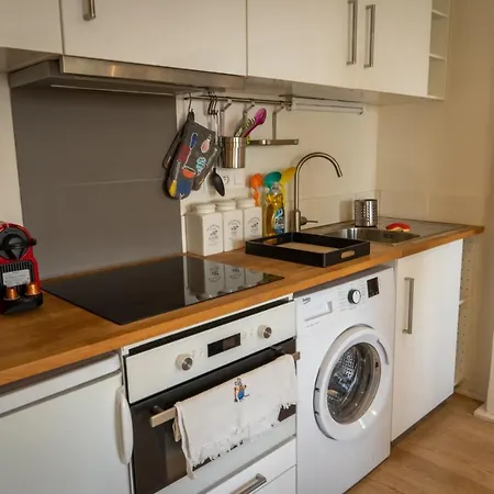 Le Monplaisir - T2 Cosy - Proche Du Metro Apartment *